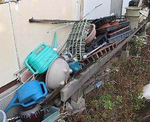 庭の不用品